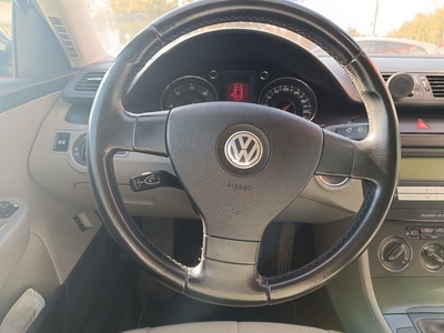 Volkswagen Passat Advance 2.0 TDI 103 kW (140 CV)