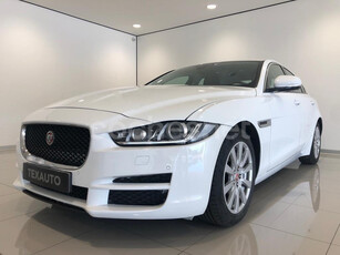 JAGUAR XE 2.0 Diesel 132kW RWD Pure Auto 4p.