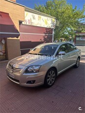 TOYOTA Avensis 2.0 D4D EXECUTIVE 4p.