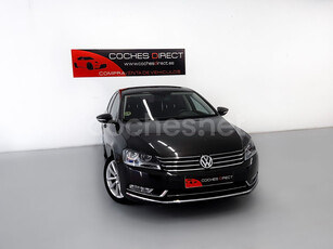 VOLKSWAGEN Passat 2.0 TDI 140cv Highline BlueMotion Tech 4p.