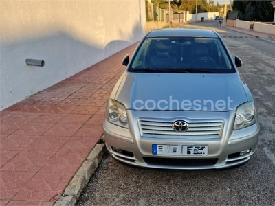 TOYOTA Avensis 2.2 D4D Sol 4p.