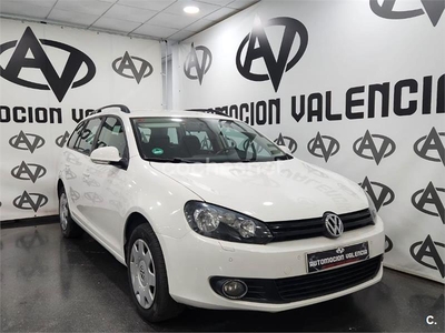 VOLKSWAGEN Golf Variant 1.6 TDI 105cv DPF Sport