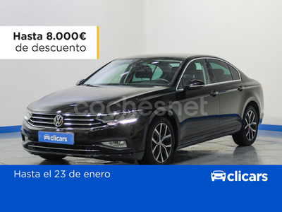 VOLKSWAGEN Passat Executive 1.6 TDI 88kW 120CV DSG 4p.