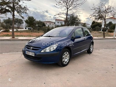 PEUGEOT 307 2.0 HDi 90 XR Clim