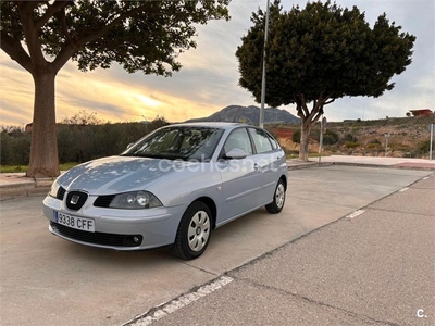 SEAT Ibiza 1.4 16V 75 CV SIGNA 5p.