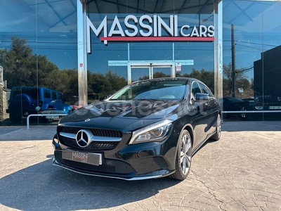 MERCEDES-BENZ Clase CLA CLA 200 d Shooting Brake 5p.