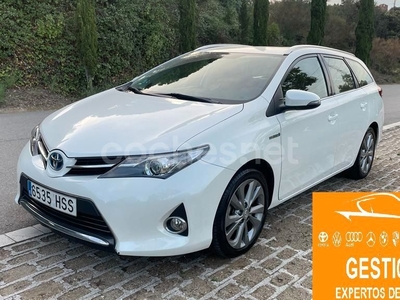 TOYOTA Auris Hybrid Advance Touring Sports 5p.