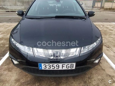 HONDA Civic 1.8 iVTEC Sport 5p.