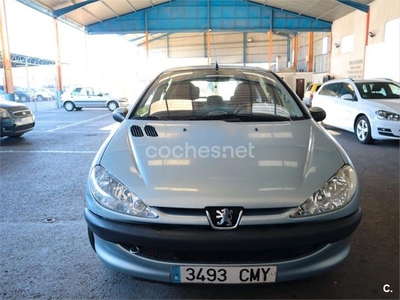 PEUGEOT 206 1.4 90 XT 5p.