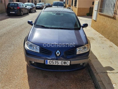 RENAULT Mégane GRAND TOUR CONFORT DYNAMIQUE 1.9DCI 5p.