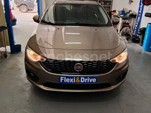 FIAT Tipo 1.4 Easy 88kW 120CV gasolinaGLP 5p. 5p.