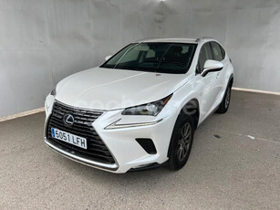 LEXUS NX 2.5 300h Business Navigation 2WD 5p.