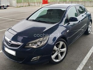 OPEL Astra 2.0 CDTi Cosmo 5p.