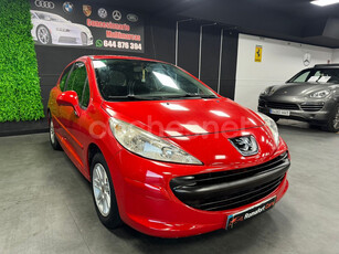 PEUGEOT 207 Confort 1.4 75 3p.