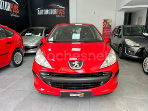 PEUGEOT 207 Confort 1.4 75 5p.