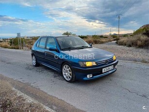 PEUGEOT 306