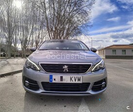 PEUGEOT 308 5p Style 1.2 PureTech 96KW 130CV EAT8 5p.