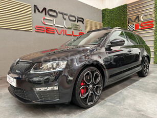 SKODA Octavia Combi 2.0 TSI 162KW 220cv DSG RS 5p.