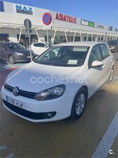 VOLKSWAGEN Golf Variant 1.6 TDI 105cv DPF DSG Sport 5p.