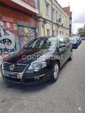 VOLKSWAGEN Passat Variant 2.0 TDI 140cv DPF Highline 5p.