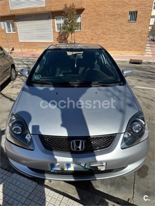 HONDA Civic 1.6i Vtec LS 3p.