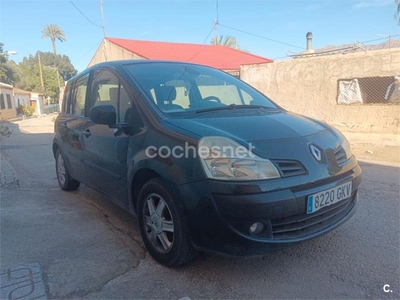 RENAULT Grand Modus