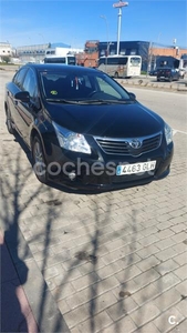 TOYOTA Avensis 2.0 D4D Advance 4p.