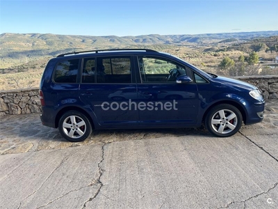 VOLKSWAGEN Touran 2.0 TDI 140cv DSG Traveller 5p.