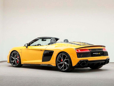 AUDI R8 Spyder V10 FSI perform. 456kW qua. S tr. 2p.