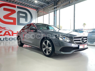 MERCEDES-BENZ Clase E E 220 d 4p.