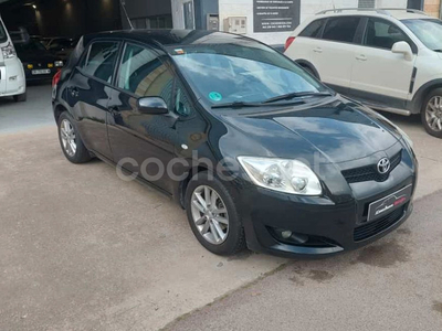 TOYOTA Auris 1.33 VVTi Dual Auris