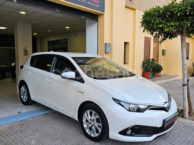 TOYOTA Auris 1.8 140H Hybrid Active 5p.