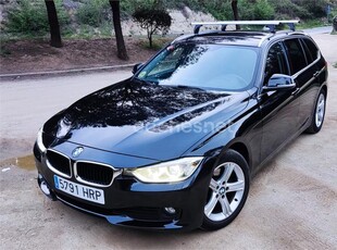 BMW Serie 3 320d Essential Edition Touring 5p.