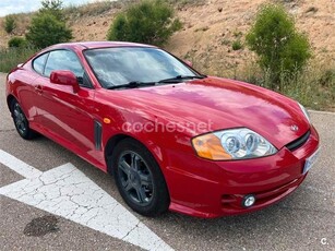 HYUNDAI Coupe