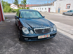 MERCEDES-BENZ Clase E E 350 AVANTGARDE AUTO 4p.