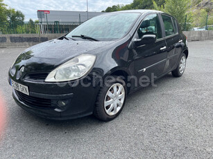 RENAULT Clio Authentique 1.2 16v 75cv 5p. eco2 5p.