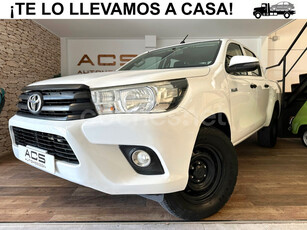 TOYOTA Hilux 2.4 D4D Cabina Doble GX 4p.