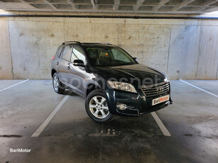 TOYOTA Rav4 2.2 D4D Executive 4x4 5p.