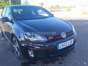 VOLKSWAGEN Golf 2.0 TSI 210cv GTI 5p.