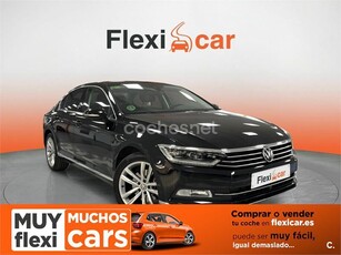 VOLKSWAGEN Passat Variant Executive 1.5 TSI 110kW 150CV 5p.