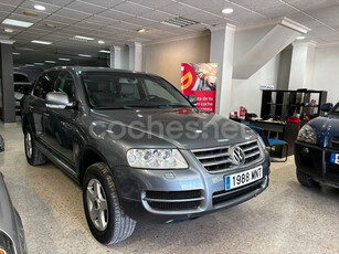 VOLKSWAGEN Touareg 3.2 V6 Tiptronic 5p.