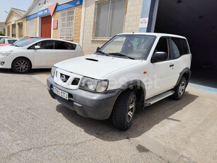 NISSAN Terrano 2.7 TDi Sport 3p 3p.