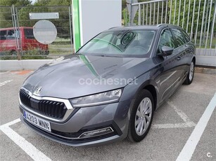 SKODA Octavia Combi 1.5 TSI 110kW DSG mHEV Selection 5p.