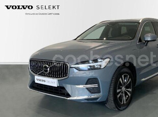 VOLVO XC60 2.0 T6 AWD Recharge Core Auto 5p.