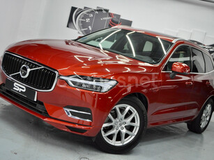 VOLVO XC60 2.0 T8 AWD Business Plus Auto 5p.