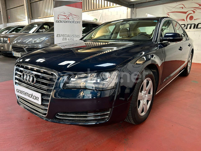 AUDI A8 3.0 TDI 250cv quattro tiptronic 4p.