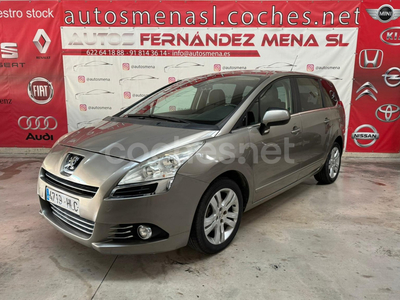 PEUGEOT 5008 Premium 1.6 THP 156 5p.