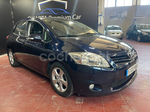 TOYOTA Auris 1.4 D4D DPF Active 5p.