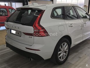 VOLVO XC60 2.0 D3 Momentum 5p.