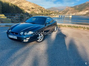 HYUNDAI Coupe